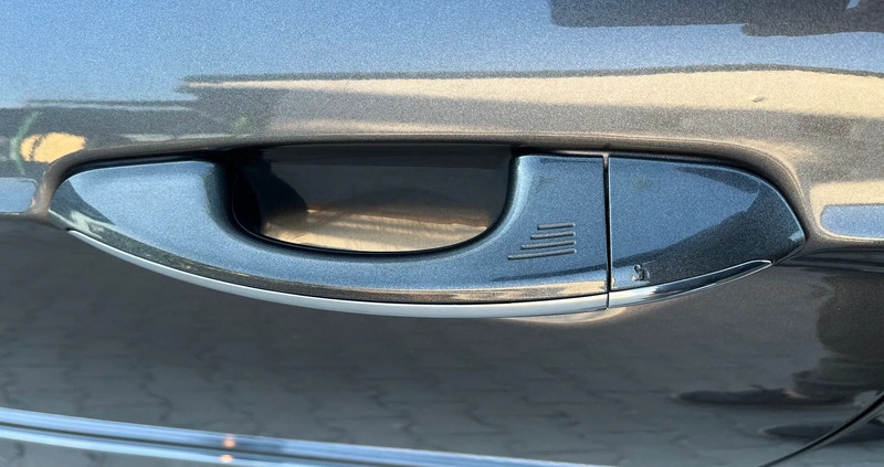 Ford Mondeo cena 79900 przebieg: 119713, rok produkcji 2017 z Opatów małe 704